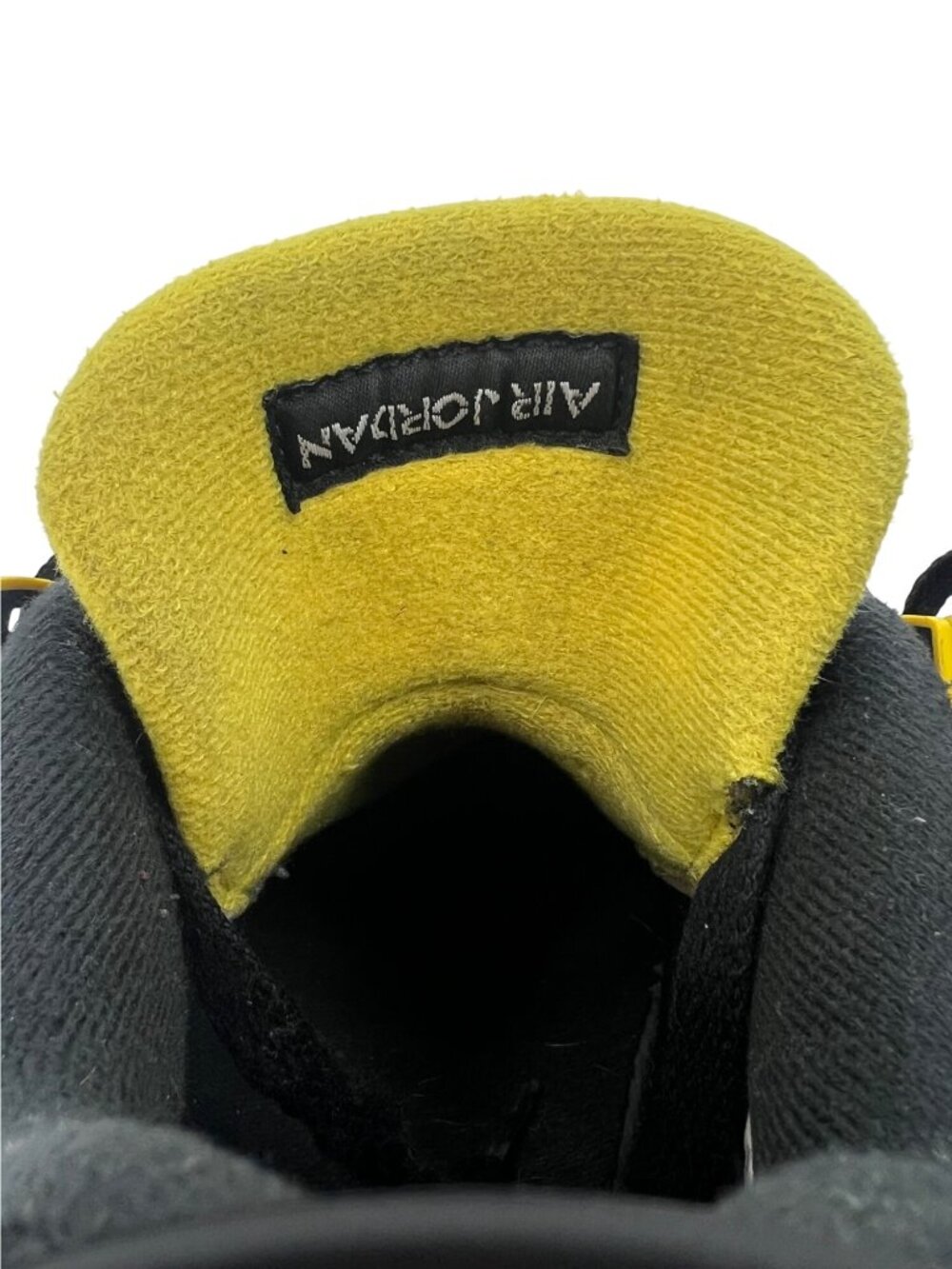 Air Jordan 4 Retro Thunder Black & Tour Yellow Sneakers | Men's 7 Collectable - Picture 9 of 16